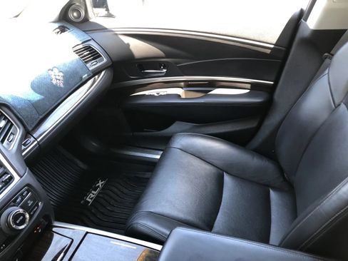 Used 2014 Acura RLX w/ Technology Package FWD image 28