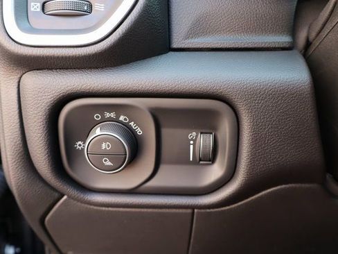 Used 2025 RAM 2500 Big Horn image 15