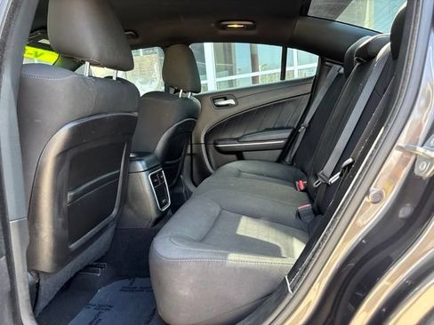 Used 2022 Dodge Charger R/T w/ Plus Group RWD image 23