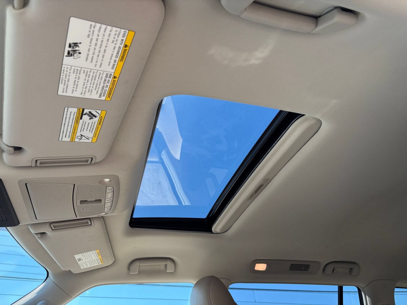 Used 2024 Nissan Armada SL RWD image 31