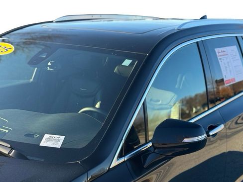 Certified 2025 Cadillac XT6 Premium Luxury image 10