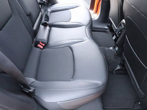 New 2026 Jeep Compass Latitude image 16