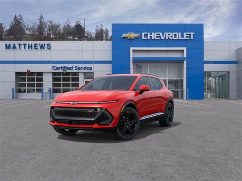 New 2025 Chevrolet Equinox EV RS image 8