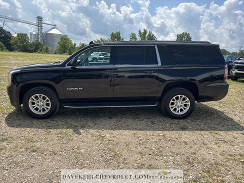 Used 2019 GMC Yukon XL SLT w/ Open Road Package image 2