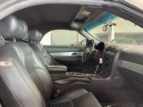 Used 2002 Ford Thunderbird Deluxe image 18