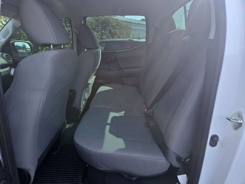 Used 2016 Toyota Tacoma SR w/ Towing Package AWD/4WD image 11