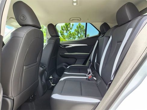 New 2025 Buick Envision Sport Touring image 9