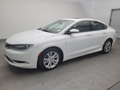 Used 2016 Chrysler 200 Limited w/ Anniversary Edition image 2