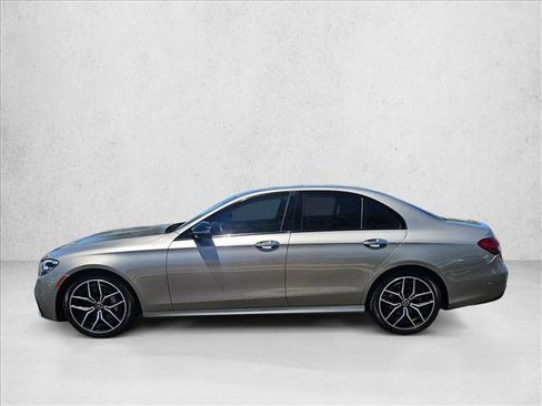 Used 2021 Mercedes-Benz E 350 Sedan image 10