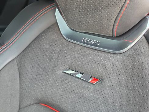 Used 2021 Chevrolet Camaro ZL1 RWD image 12