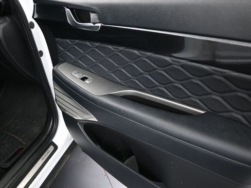 Used 2021 Hyundai Palisade Calligraphy image 23