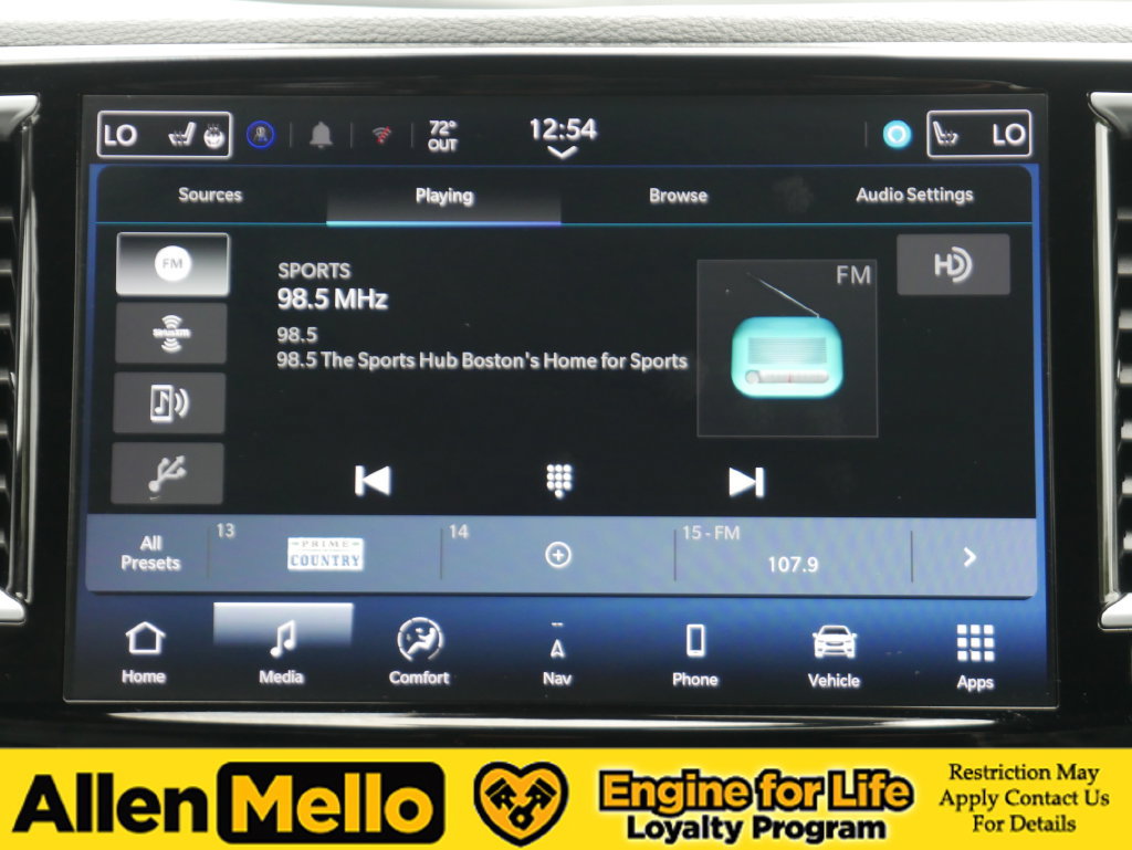 Used 2025 Chrysler Pacifica Limited FWD image 21