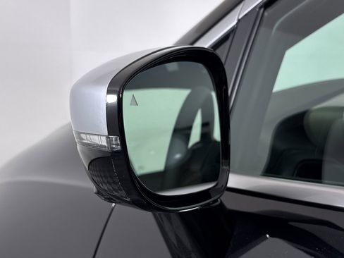 New 2026 Chrysler Pacifica Pinnacle image 27