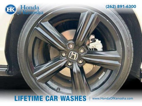 Used 2025 Honda Accord Sport image 31