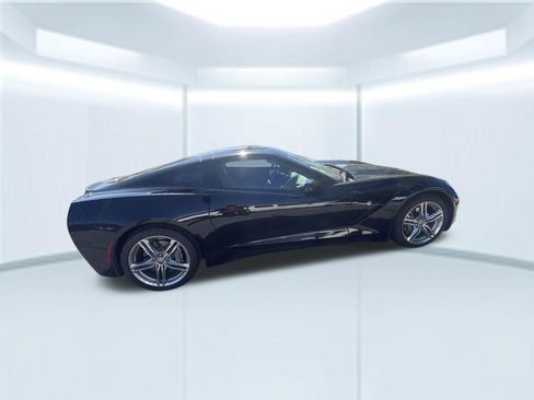 Used 2016 Chevrolet Corvette Stingray Coupe w/ 2LT Preferred Equipment Group RWD image 24