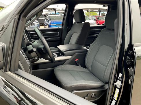 Used 2023 RAM 1500 Big Horn image 8