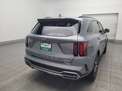 Used 2021 Kia Sorento S w/ Panoramic Sunroof Package FWD image 9