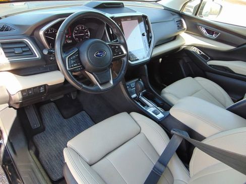 Used 2023 Subaru Ascent Limited w/ Technology Package AWD/4WD image 11