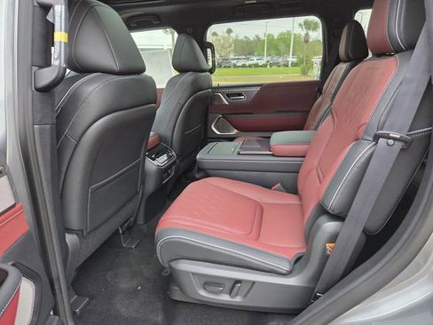 New 2026 INFINITI QX80 Autograph image 14