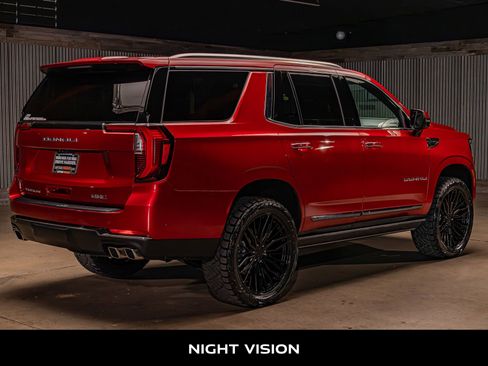 Used 2025 GMC Yukon Denali Ultimate image 10