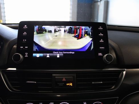 Used 2022 Honda Accord Sport image 27