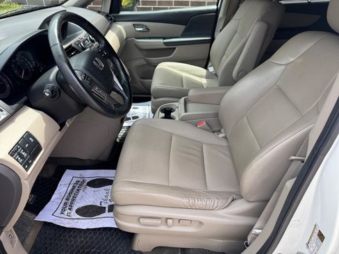 Used 2015 Honda Odyssey Touring image 5