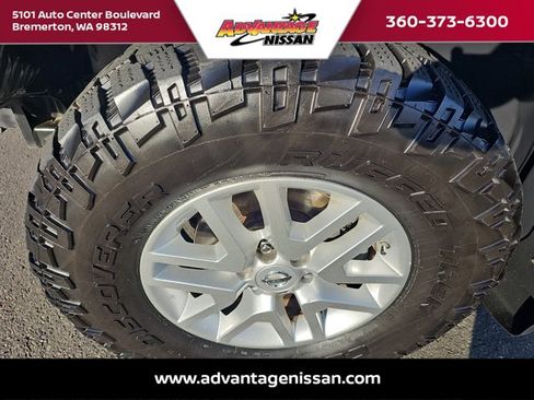 Used 2016 Nissan Frontier SV image 21
