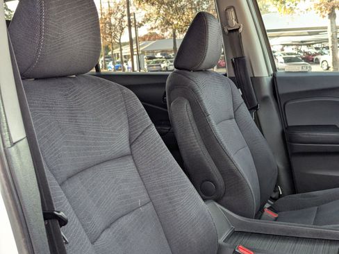 Used 2018 Honda Pilot EX image 25