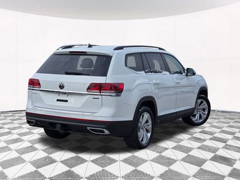 Used 2023 Volkswagen Atlas SE image 16