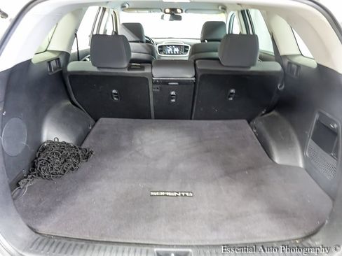 Used 2017 Kia Sorento AWD w/ LX Convenience Package image 20