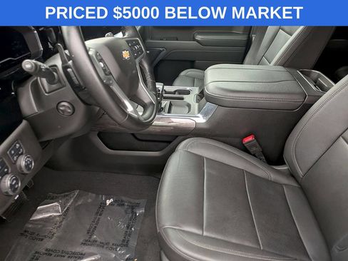 Used 2023 Chevrolet Silverado 1500 LTZ AWD/4WD image 20