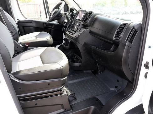 Used 2026 RAM ProMaster 2500 w/ Convenience Group FWD image 26