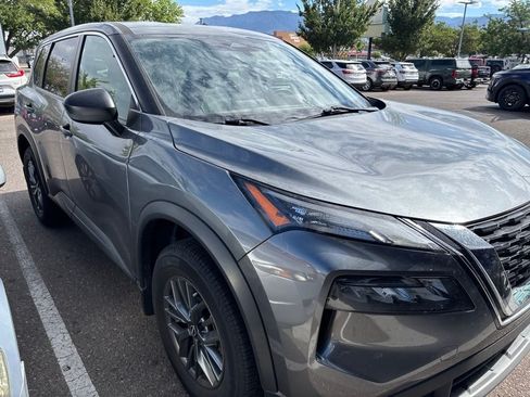 Used 2022 Nissan Rogue S AWD/4WD image 1