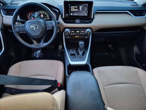 Certified 2025 Toyota RAV4 XLE FWD image 17