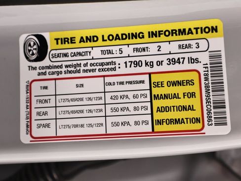 Certified 2025 Ford F350 Platinum w/ FX4 Off-Road Package AWD/4WD image 53