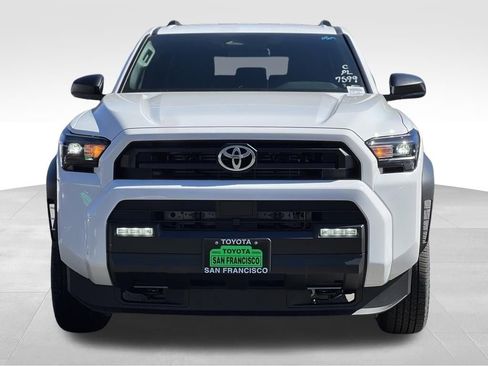New 2026 Toyota 4Runner SR5 image 5
