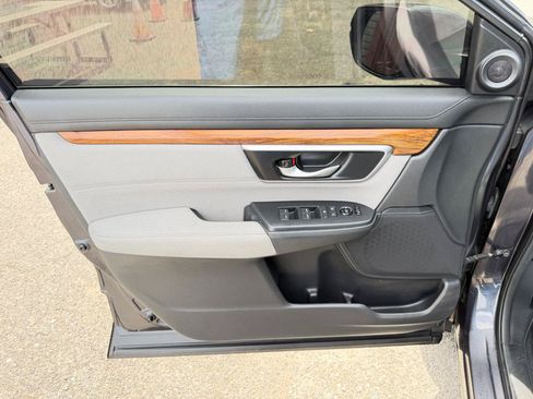 Used 2019 Honda CR-V EX image 16