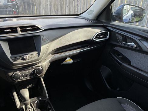 Used 2023 Chevrolet TrailBlazer LT image 9