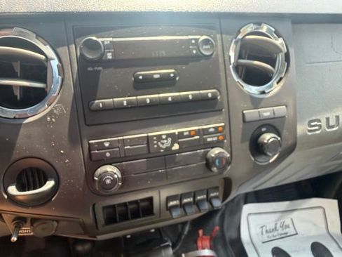 Used 2015 Ford F550 4x4 Crew Cab Super Duty image 18