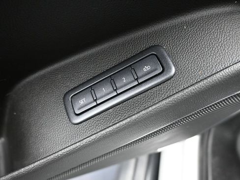 Used 2020 Chevrolet Tahoe LT AWD/4WD image 35