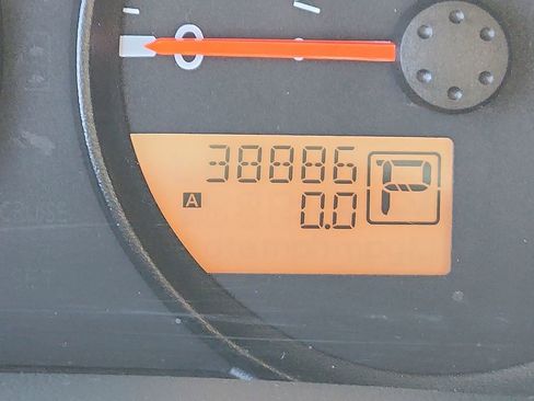 Used 2020 Nissan Frontier SV w/ Midnight Edition Floor Mats image 19