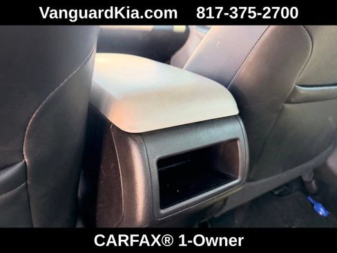 Used 2016 Toyota Camry SE FWD image 25