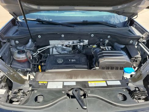 Used 2022 Volkswagen Atlas Cross Sport SEL AWD/4WD image 17