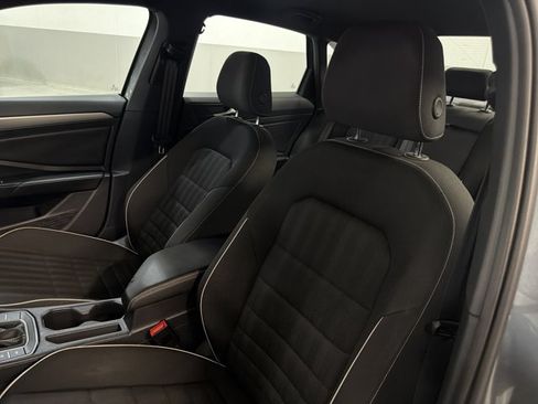 Certified 2022 Volkswagen Jetta Sport FWD image 13