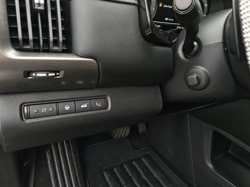 Certified 2024 Nissan Pathfinder Platinum image 20