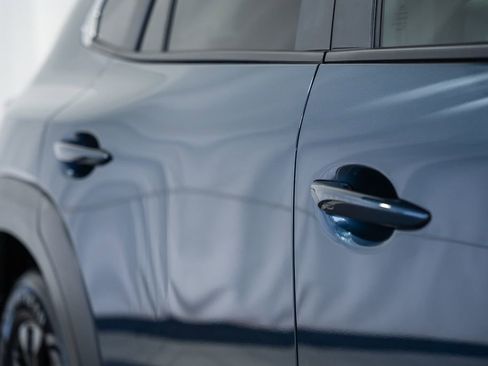 Used 2025 MAZDA CX-50 AWD 2.5 S w/ Premium Package image 19