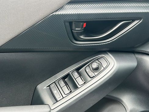 Certified 2024 Subaru Crosstrek 2.0i image 16