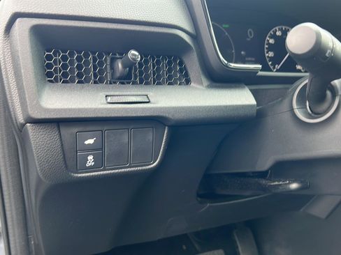 Certified 2025 Honda CR-V Sport-L image 17
