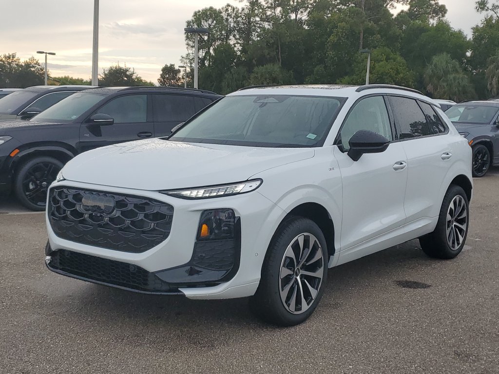 New 2026 Audi Q3 quattro 2.0T AWD/4WD image 9