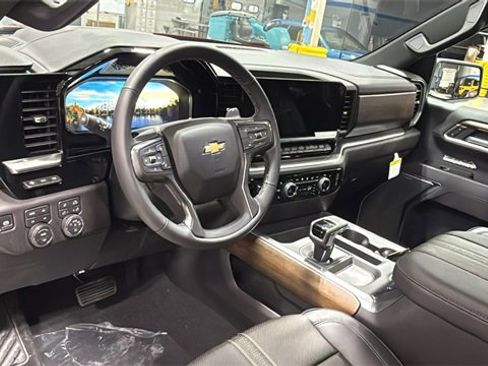 New 2026 Chevrolet Silverado 1500 High Country w/ Technology Package image 9
